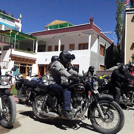Hotel Jorchung Leh Extérieur photo